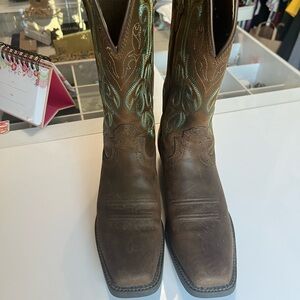 Brown Leather Boots with Red Sole Logo